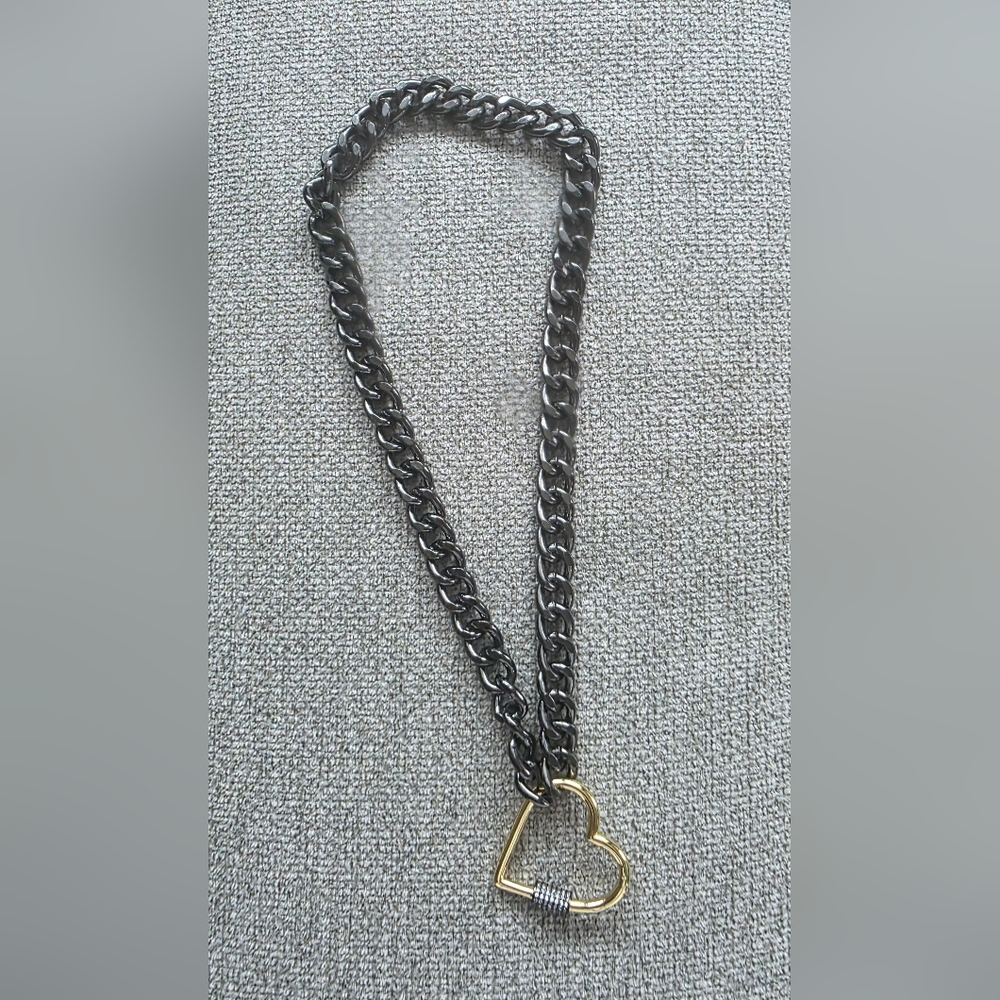 KC Chic Design Black Chain Necklace with Gold Heart Pendant